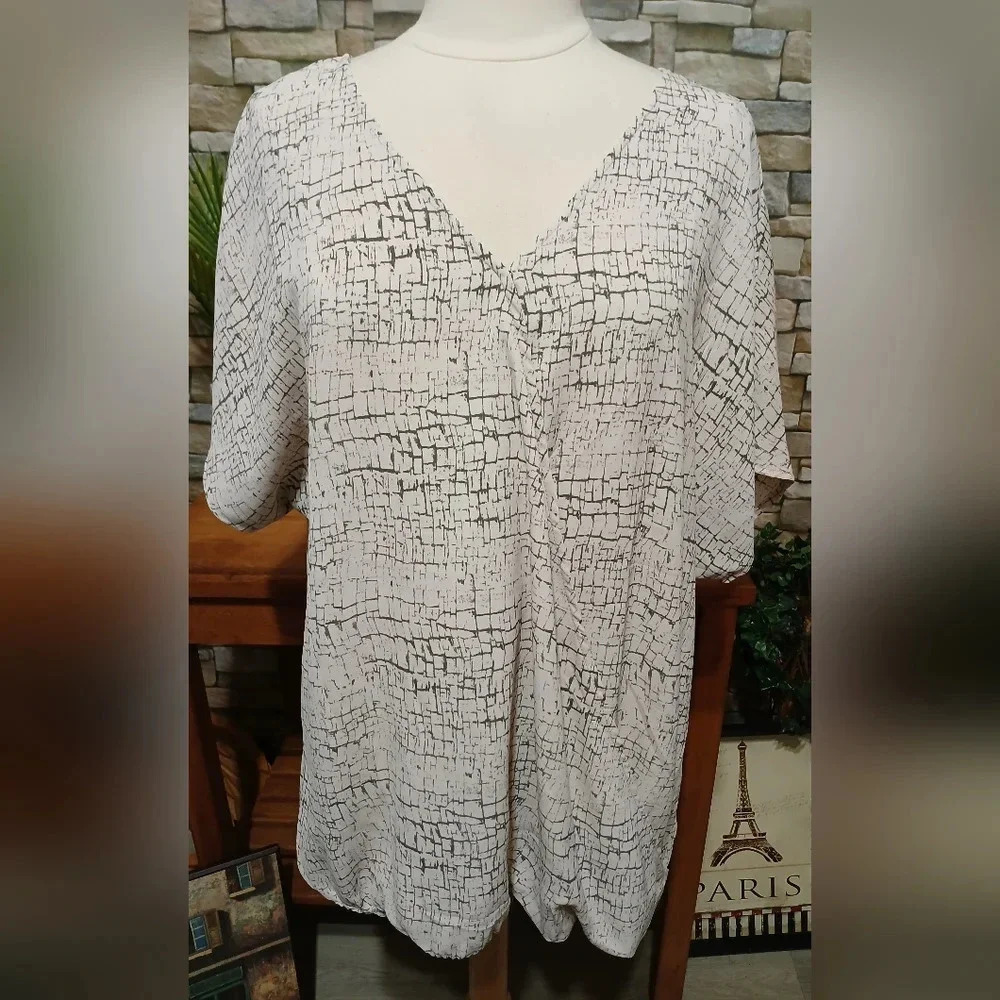 Hayden Los Angeles Drape Blouse Business Casual Office 2X